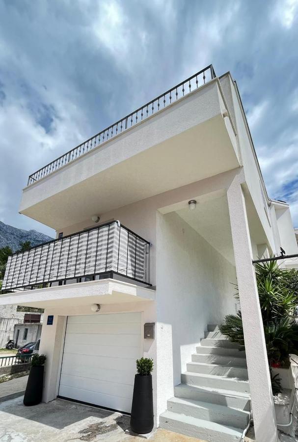 Guesthouse Civljak Baška Voda Esterno foto