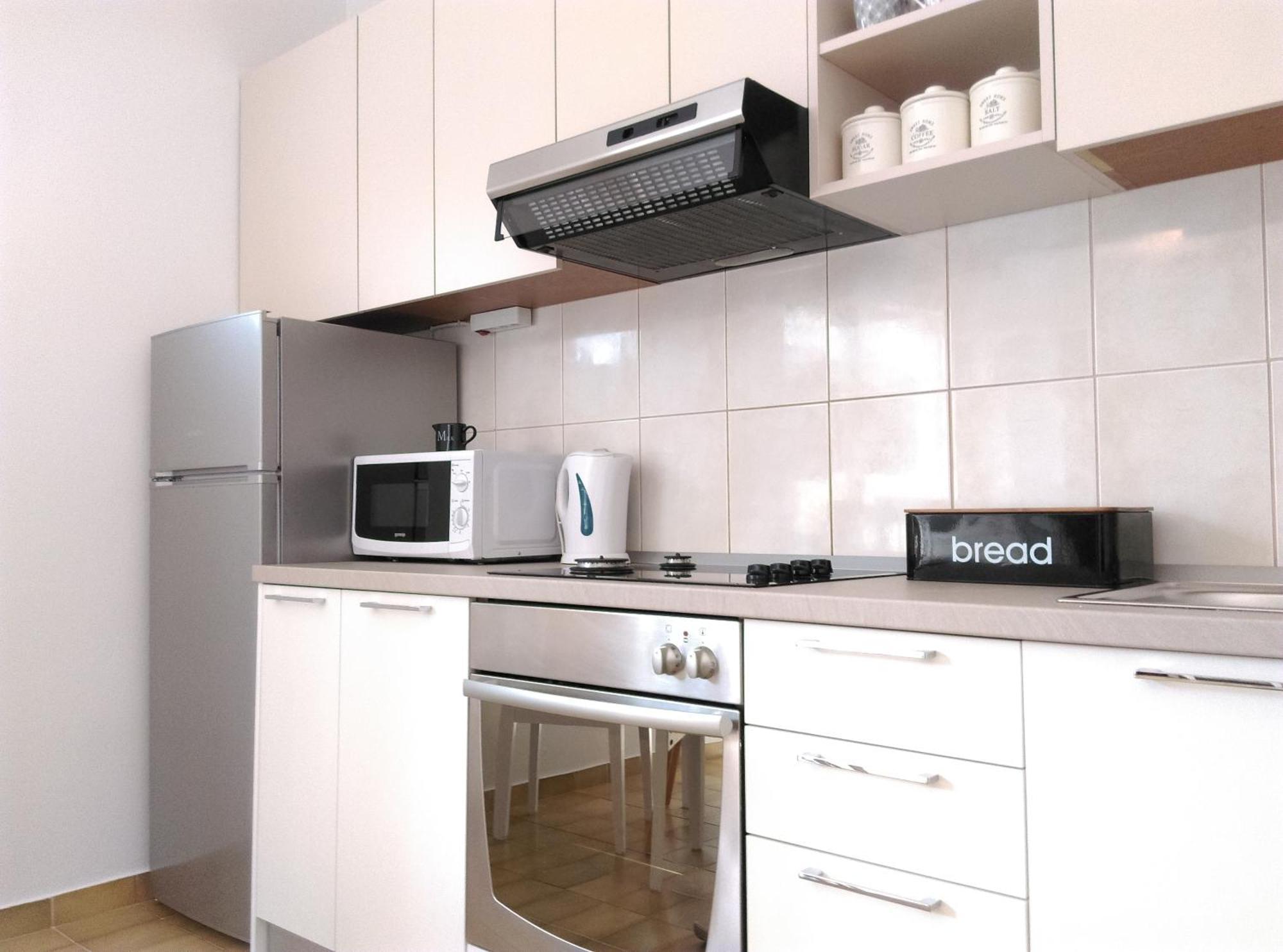 Guesthouse Civljak Baška Voda Esterno foto